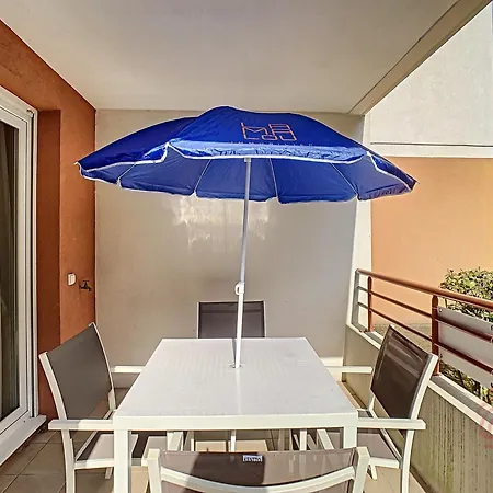 Appartement F2 Climatise Avec Terrasse Et Parking A 700m Des Thermes De Les Bains - Fr-1-451-121 Lamalou-les-Bains